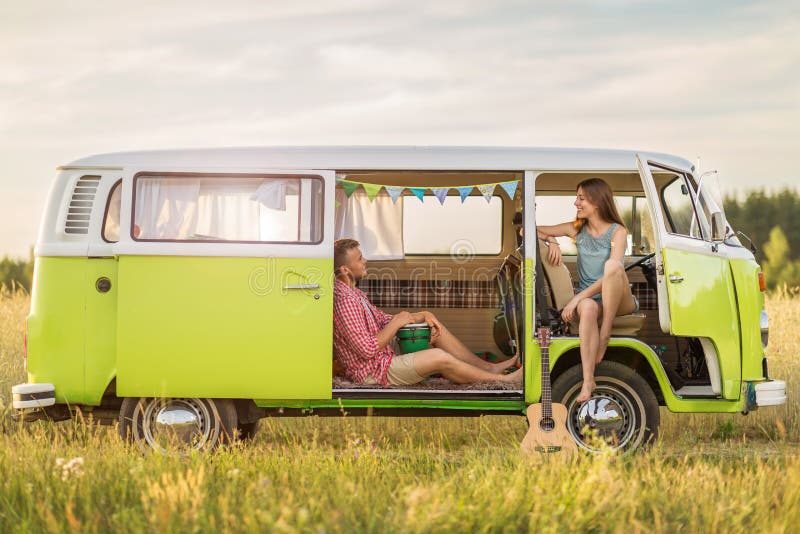 https://www.podstives.co.uk/wp-content/uploads/2023/12/young-couple-out-road-trip-roadtripping-their-mini-van-119256684-1.jpeg